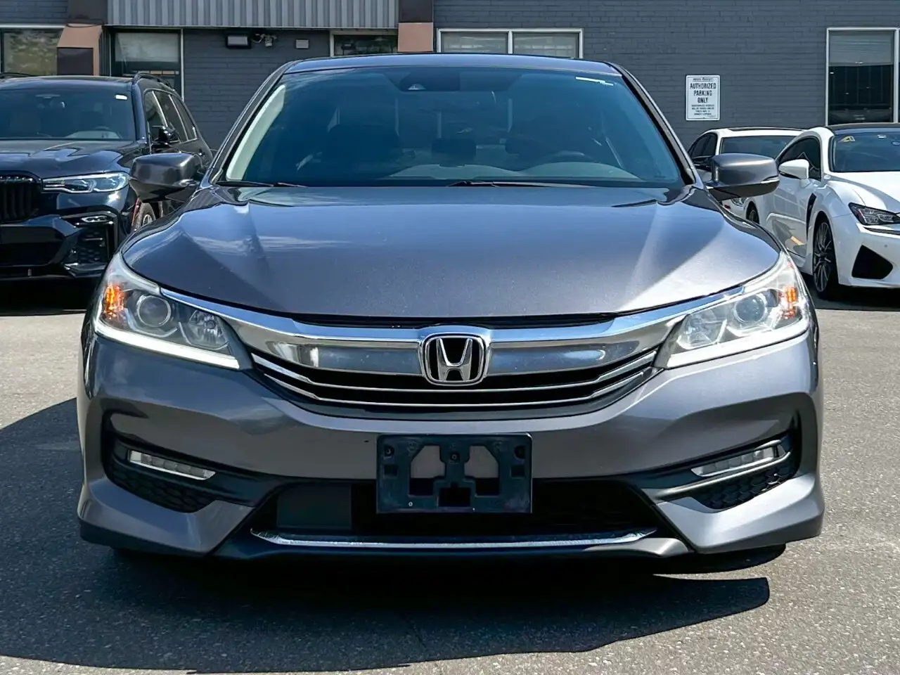 Honda Accord снимка Honda Accord