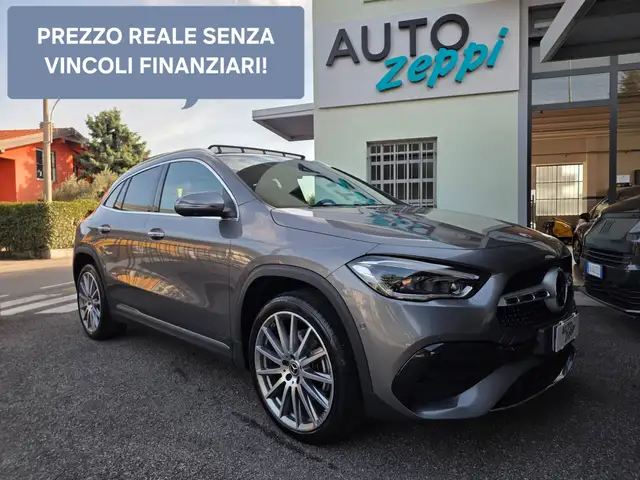 Mercedes-Benz GLA 250 Eq-Power Premium AUT./TETTO+20"+CAMERA 360°/SERVICE MERCEDES