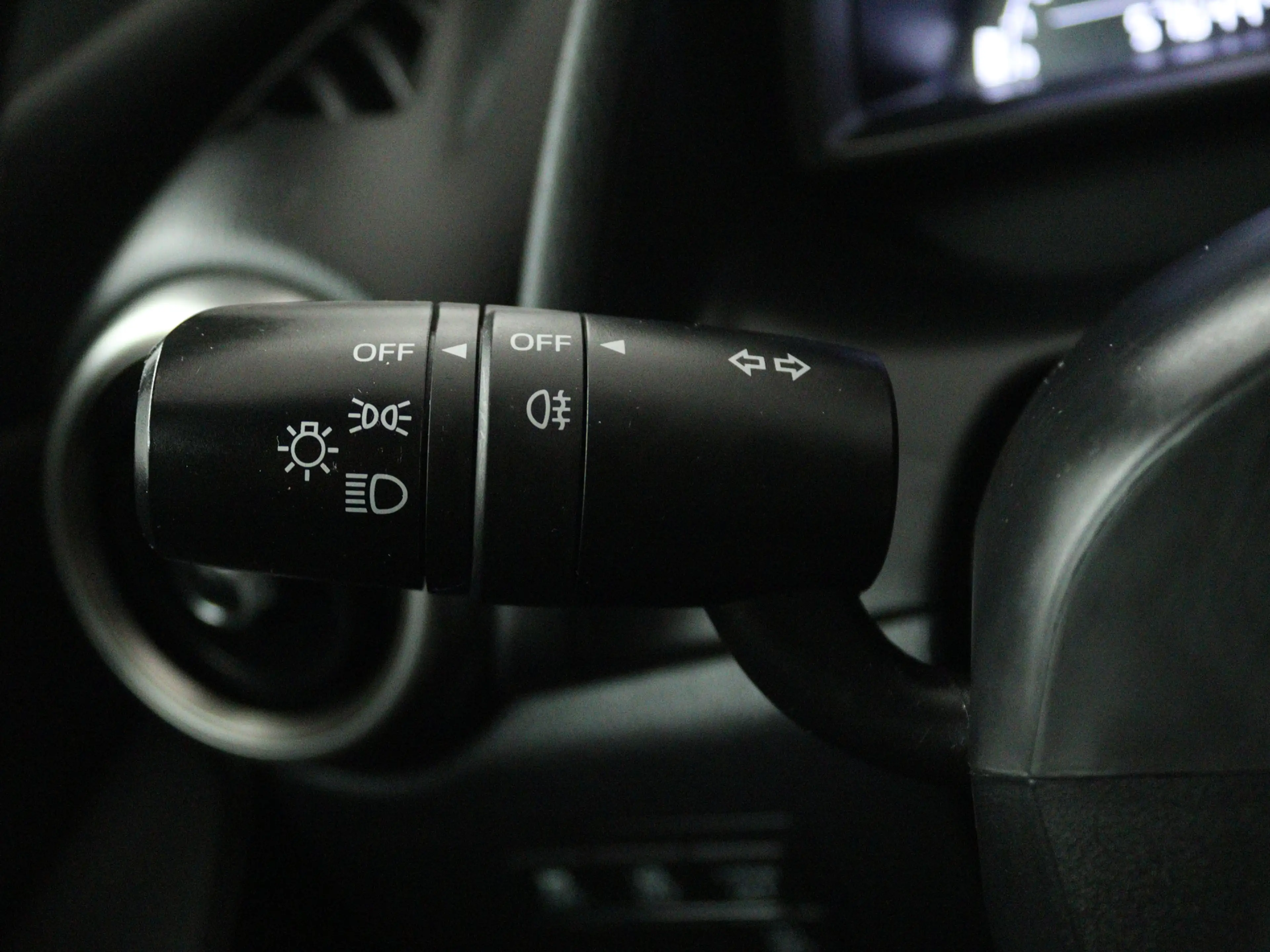 Mazda 2 1.5 Skyactiv-G Style Selected | Afneembare Trekhaa — photo 10