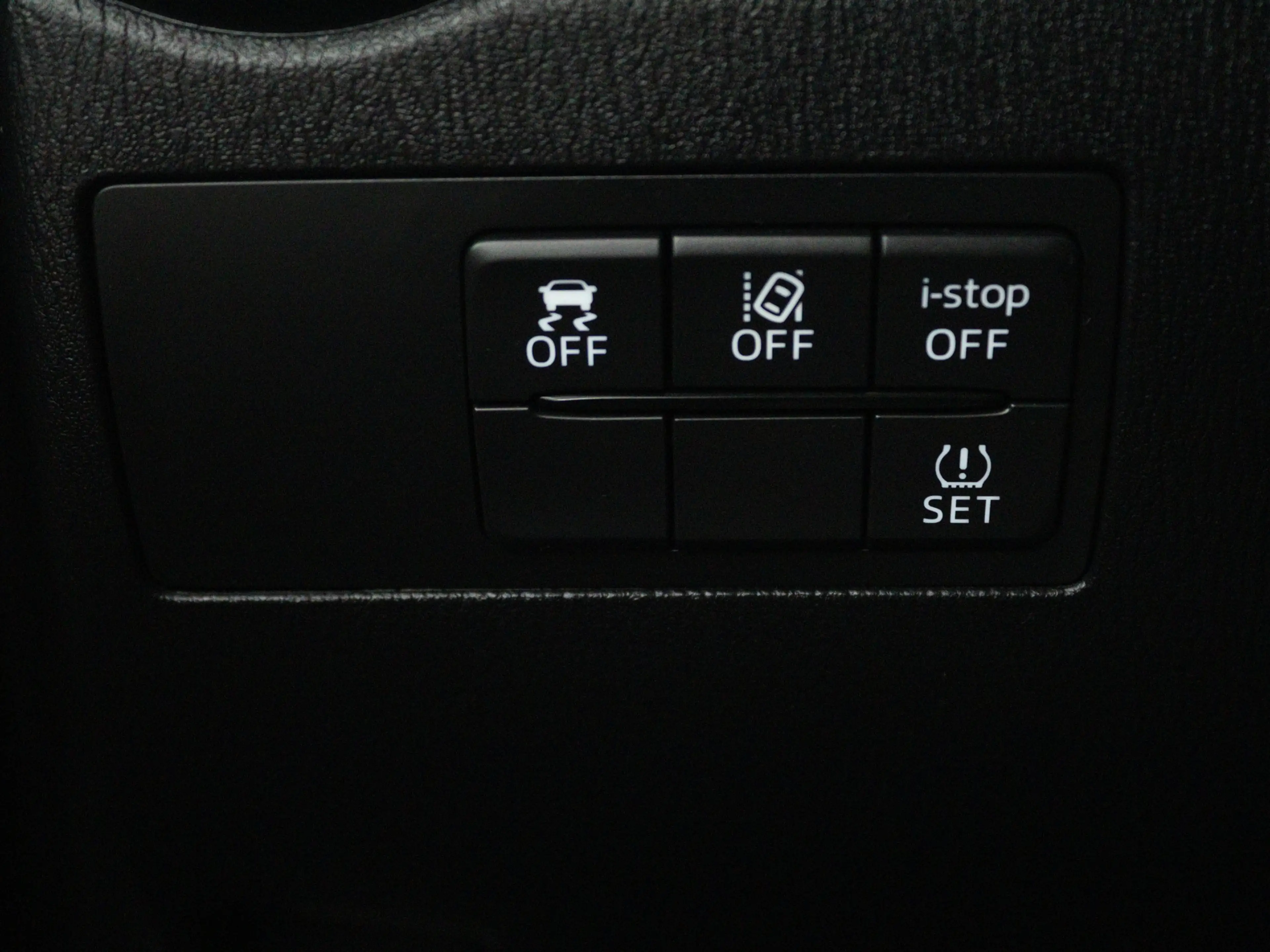 Mazda 2 1.5 Skyactiv-G Style Selected | Afneembare Trekhaa — photo 5