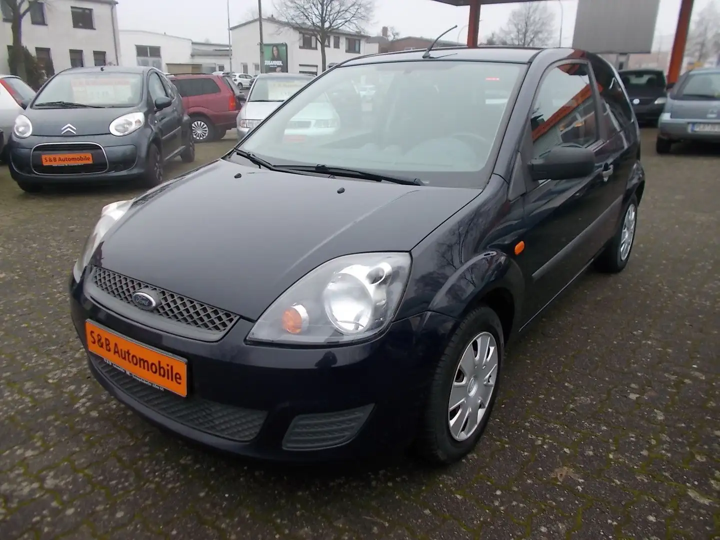 Ford Fiesta Fun X WENIG KM TÜV NEU Blauw - 1