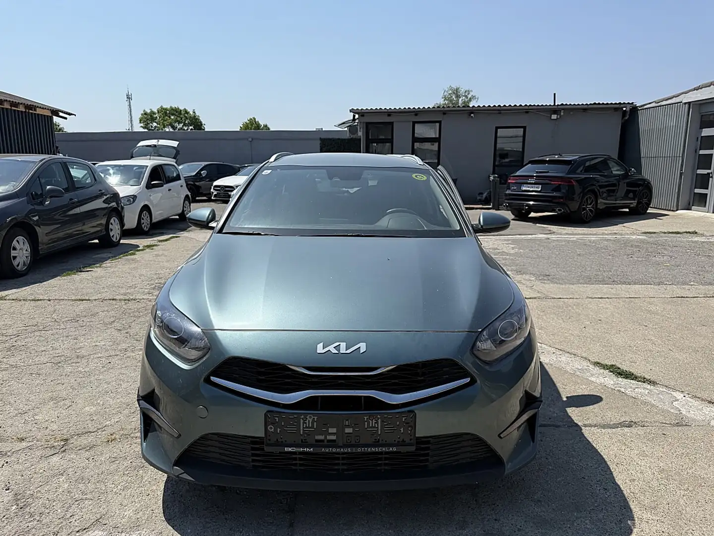 Kia Ceed SW / cee'd SW ceed SW 1,6 CRDi SCR ISG Platin DCT Grün - 2