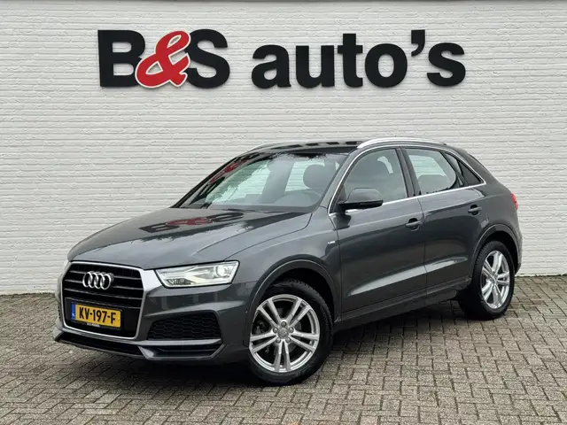 Audi Q3 1.4 TFSI CoD 3x S-line Climate Cruise Navi Keyless