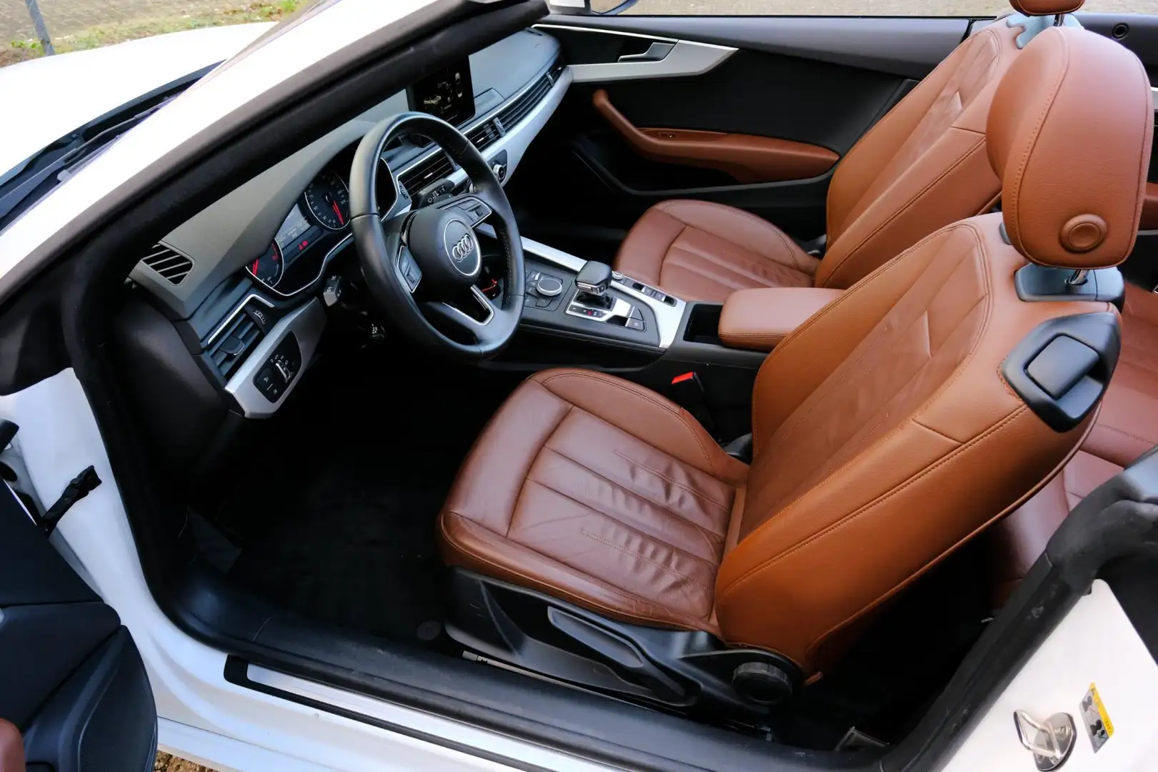Audi A5 Cabriolet 2.0 TFSI 190pk MHEV Aut. Leder|1e Eig!|C White - 2