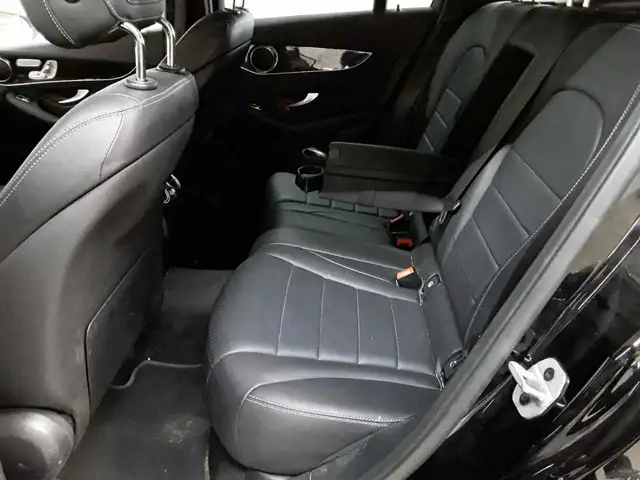 Mercedes-Benz GLC view 13