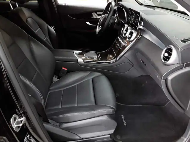 Mercedes-Benz GLC view 8