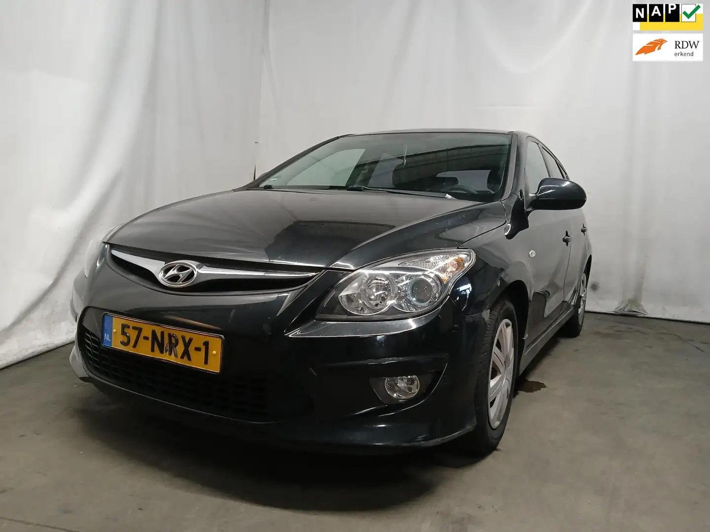 Hyundai i30 1.4i i-Drive Cool - Schade - Koppeling defect Black - 1