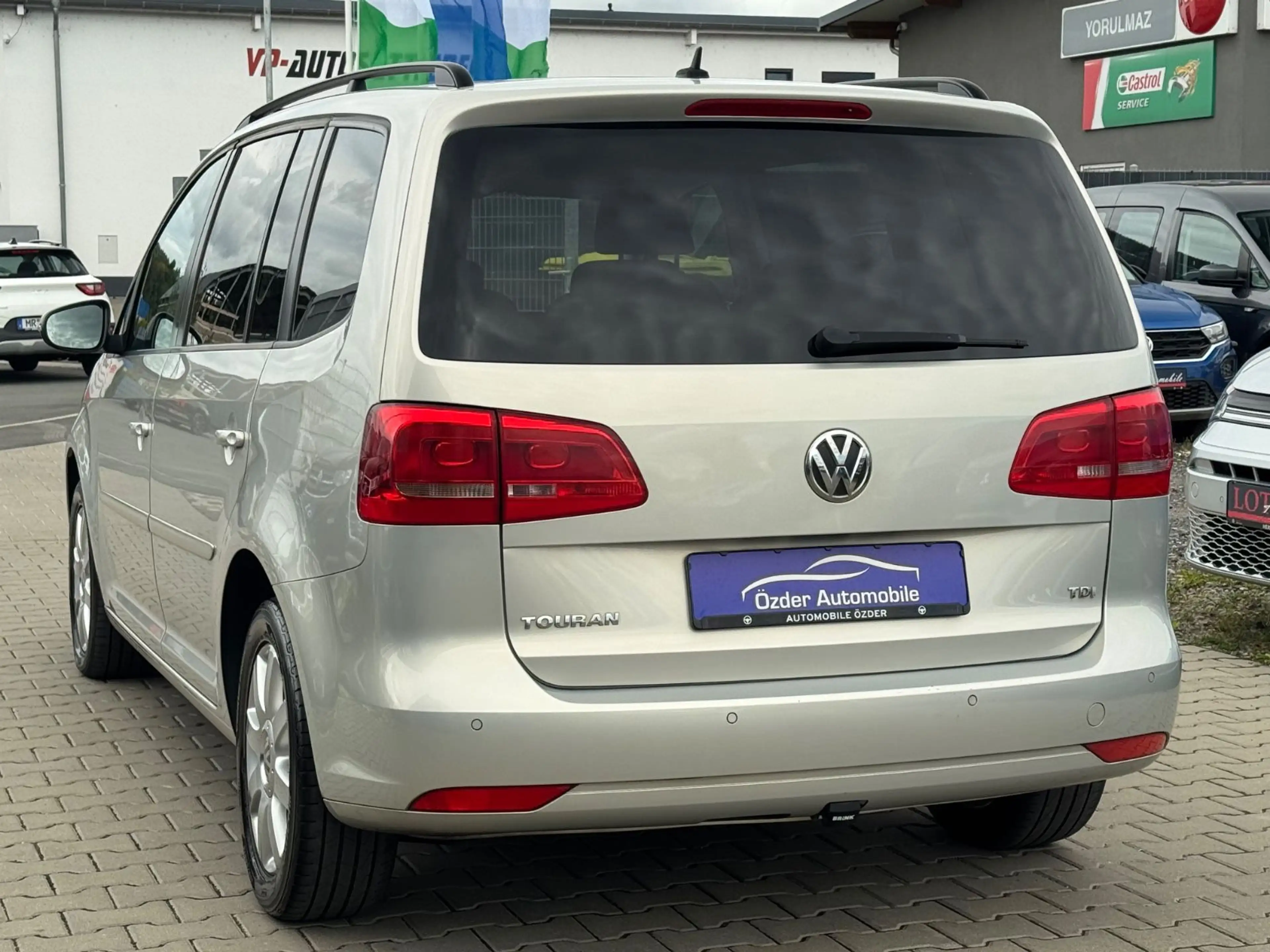 Volkswagen Touran 1.6 TDI Comfortline+Garantie+7.Sitzer+ — photo 8