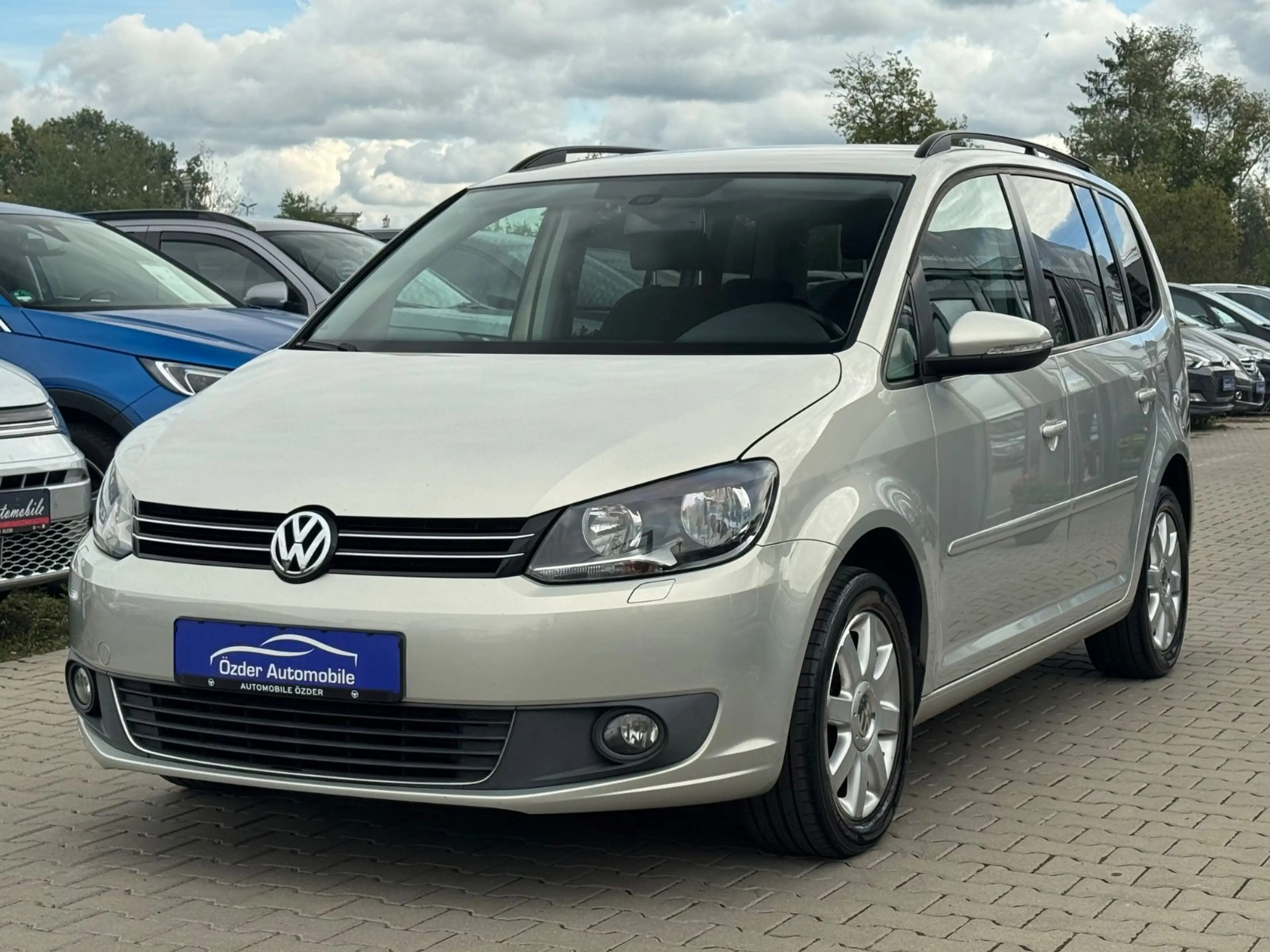 Volkswagen Touran 1.6 TDI Comfortline+Garantie+7.Sitzer+ — photo 5