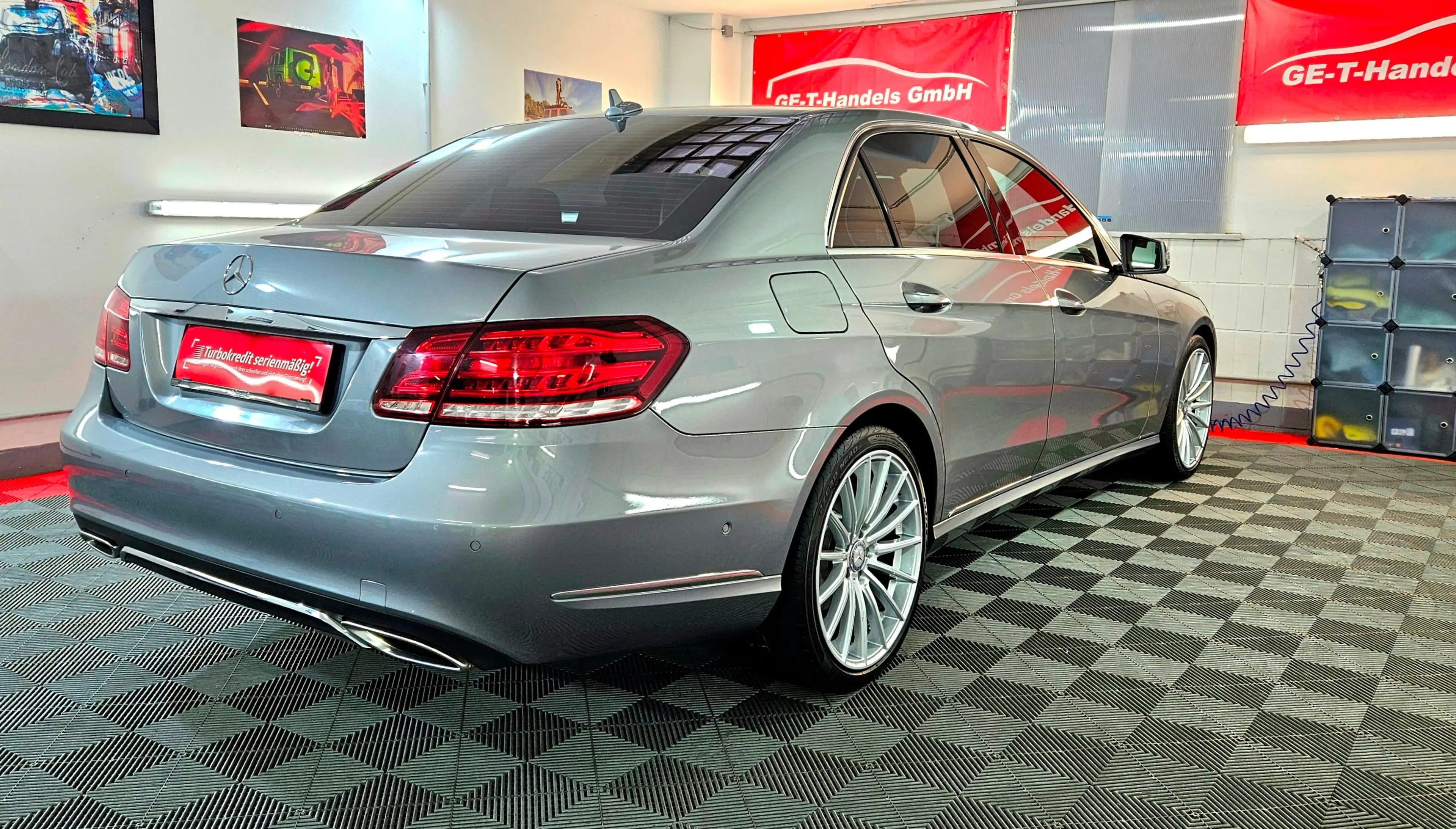 Mercedes-Benz E 250 CDI 4MATIC Avantgarde Edition Plus Aut. 1.Besitz — photo 13