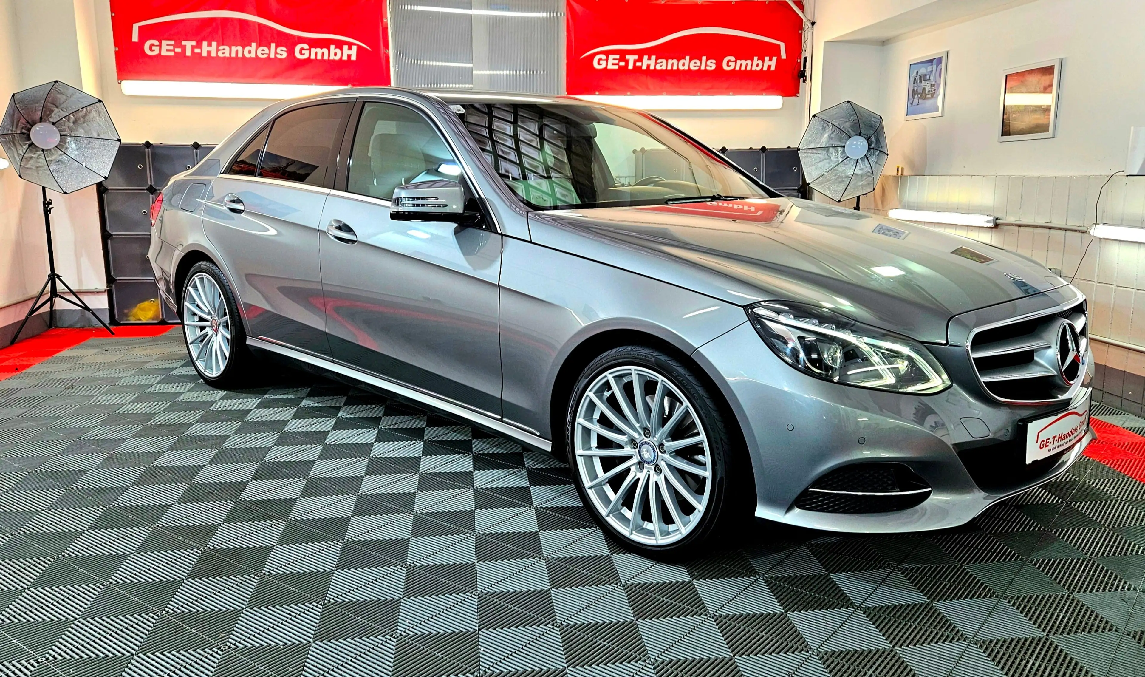 Mercedes-Benz E 250 CDI 4MATIC Avantgarde Edition Plus Aut. 1.Besitz — photo 4