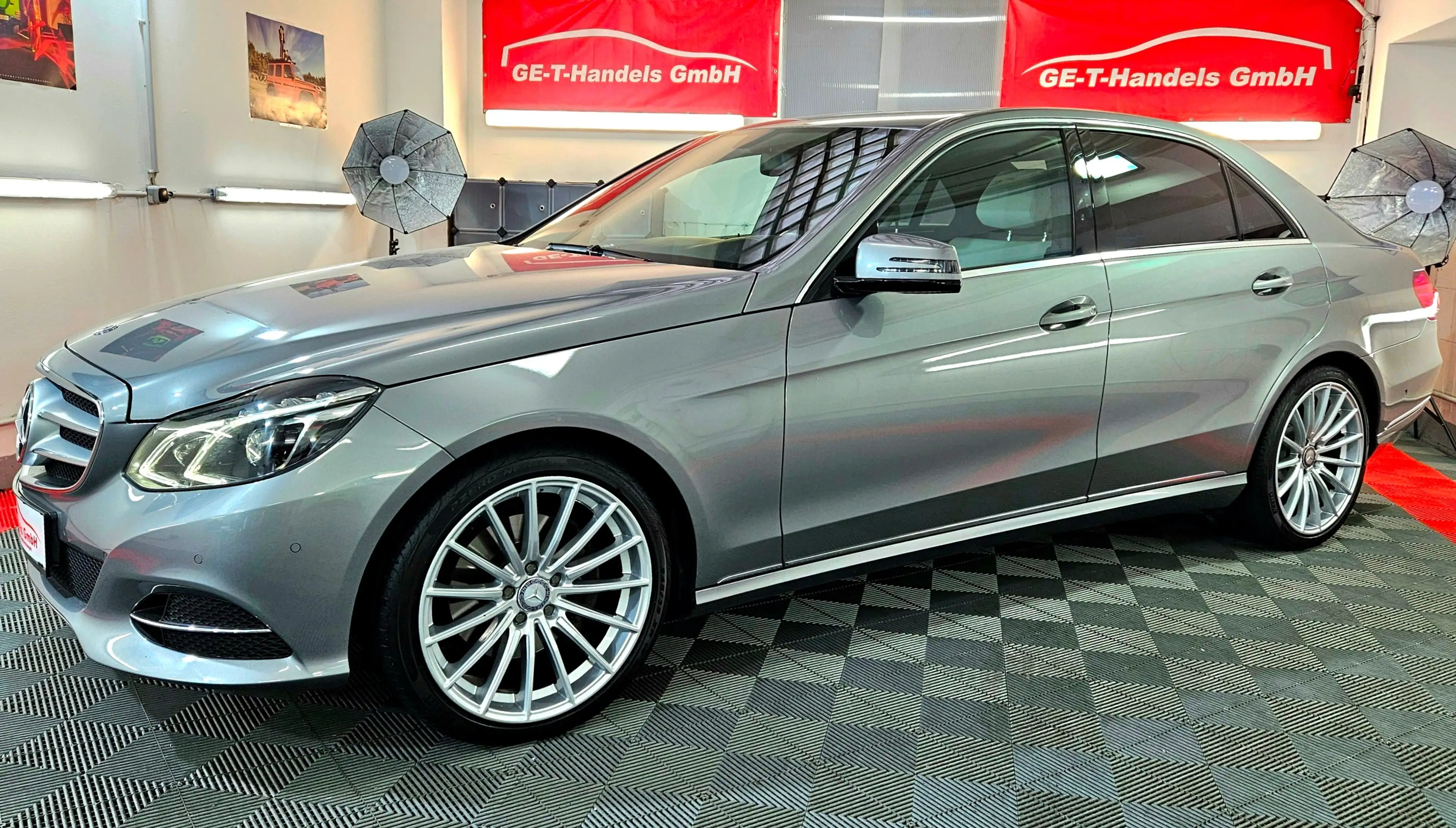 Mercedes-Benz E 250 CDI 4MATIC Avantgarde Edition Plus Aut. 1.Besitz — photo 9