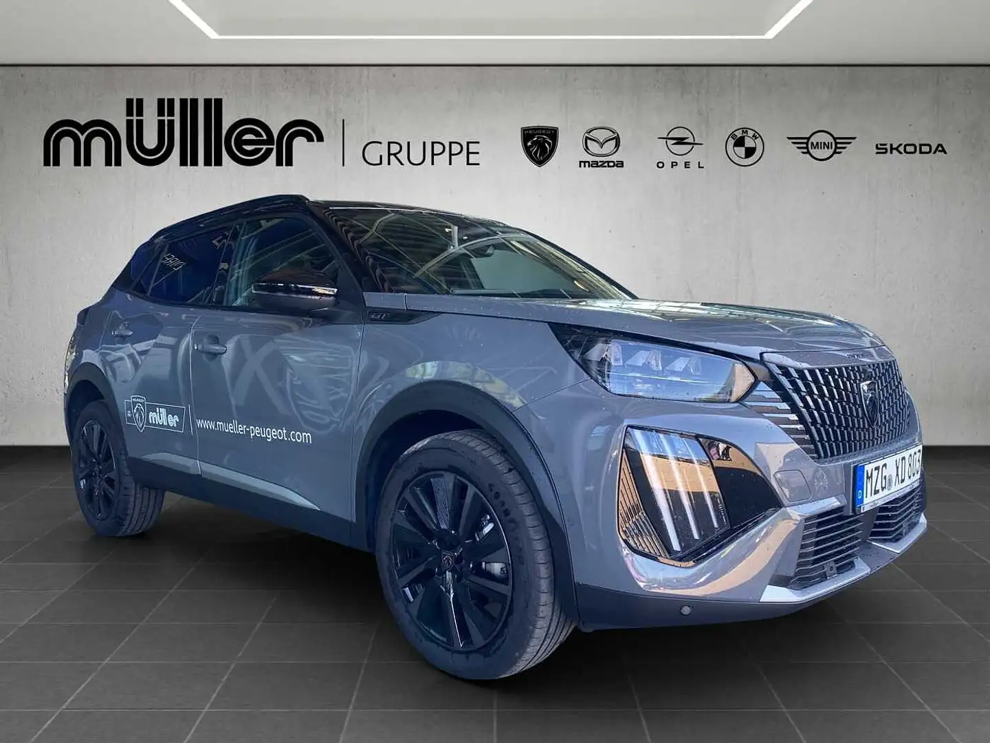 Peugeot 2008 GT Hybrid 136 e-DSC Grau - 2