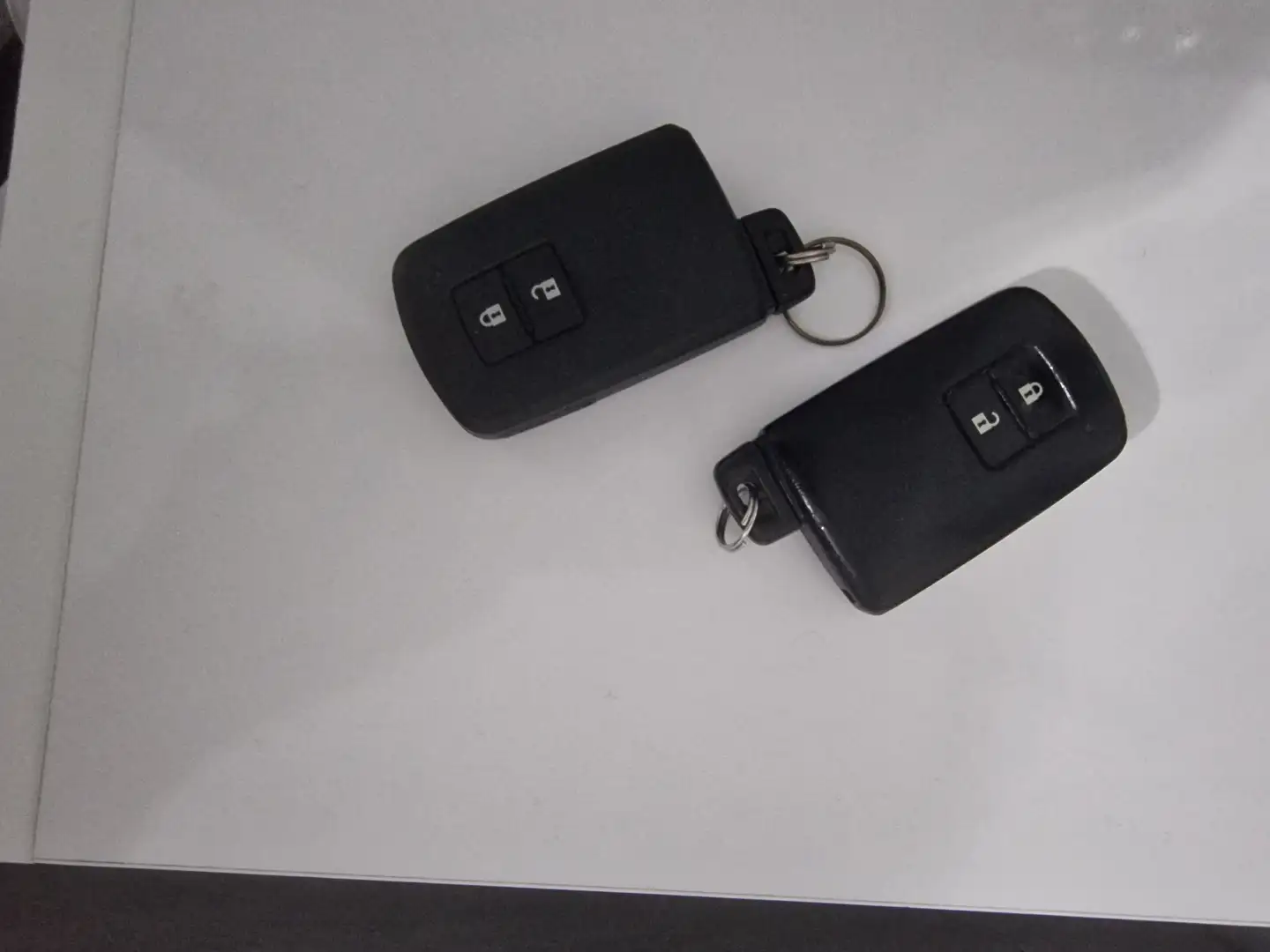Toyota Auris Auris 1.8 Hybr. Lease Zwart - 1