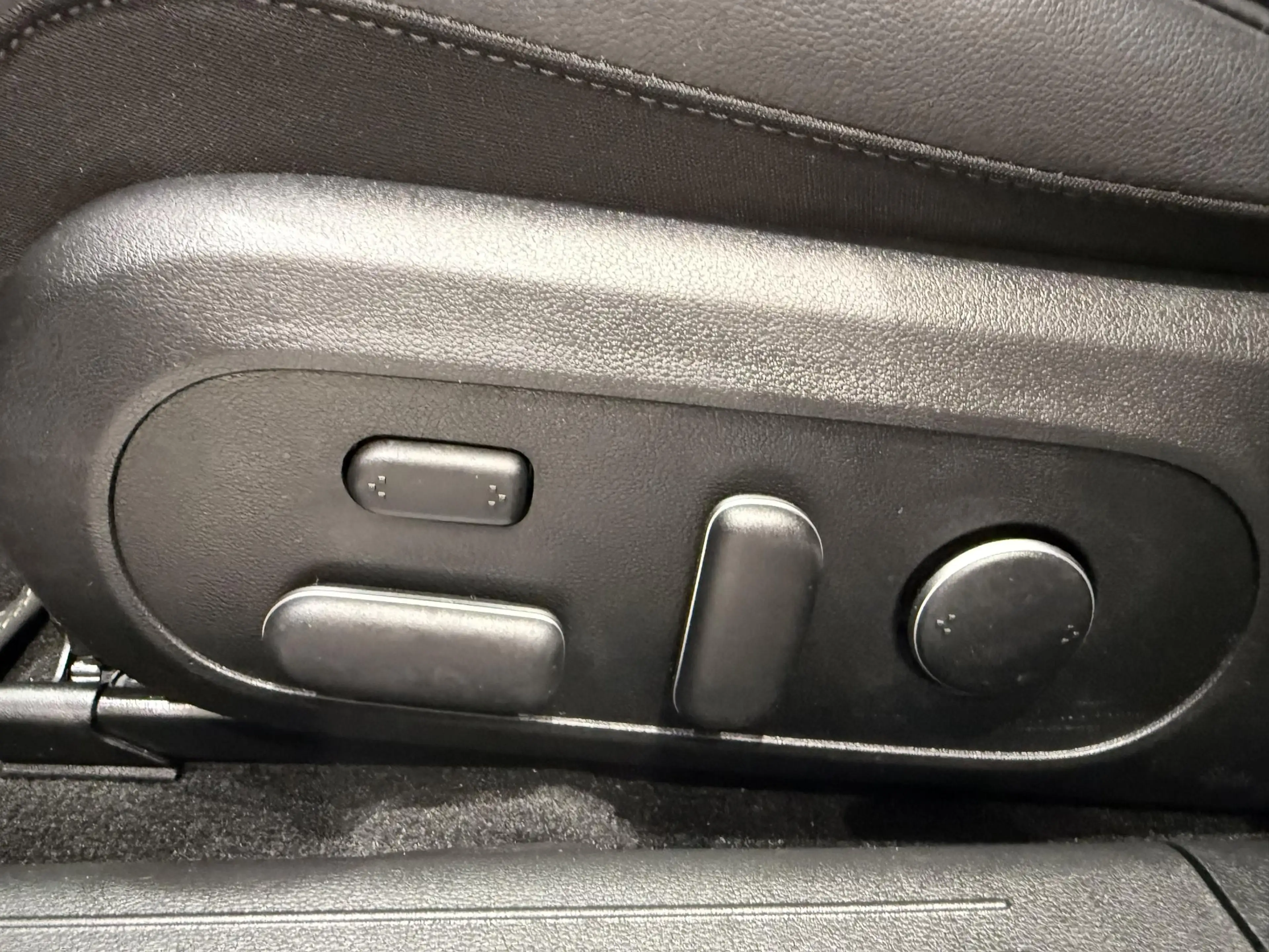 Hyundai IONIQ 6 First Edition AWD 77.4 kWh | Schuifdak | Trekhaak — photo 27