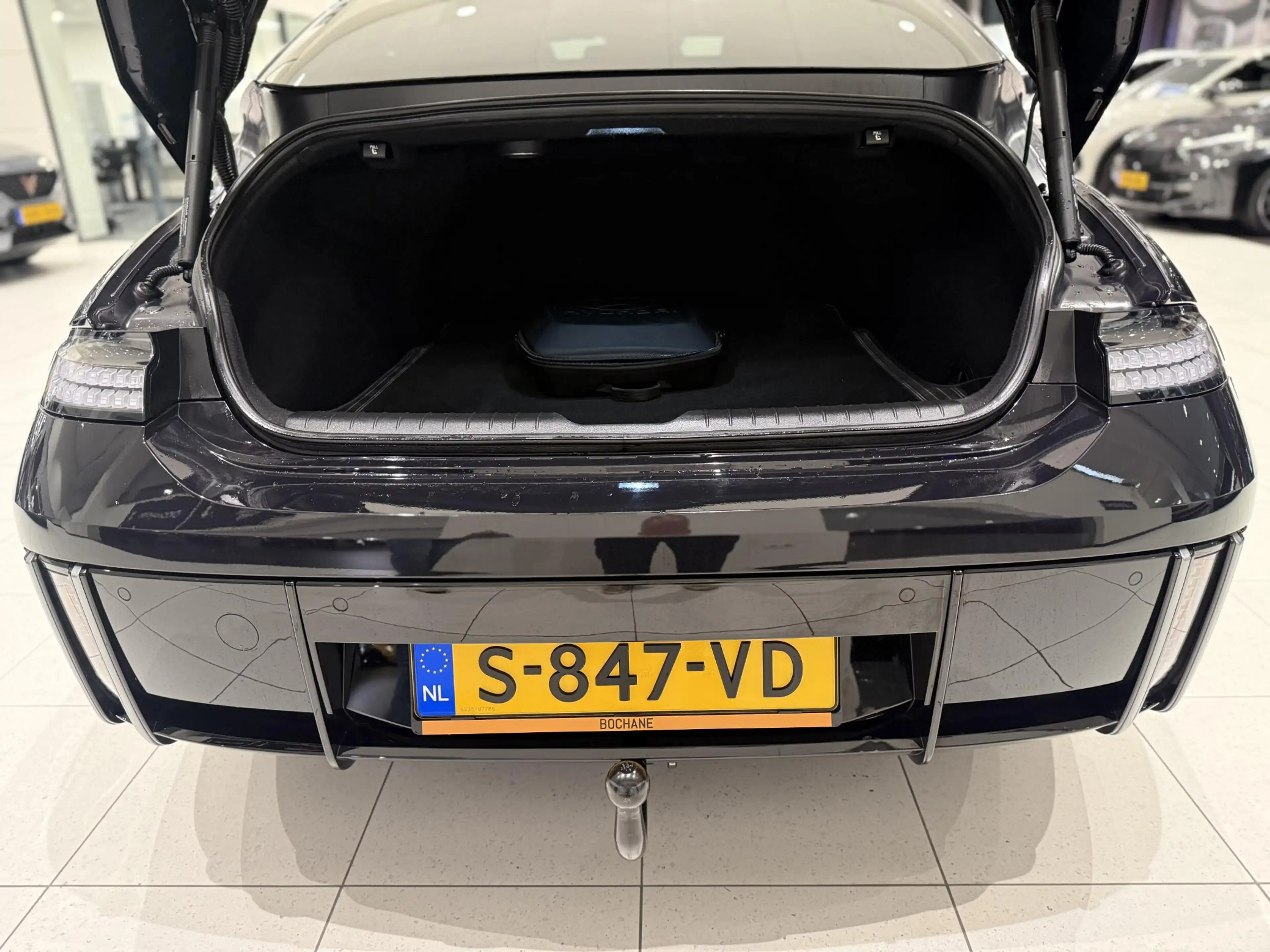 Hyundai IONIQ 6 First Edition AWD 77.4 kWh | Schuifdak | Trekhaak — photo 9
