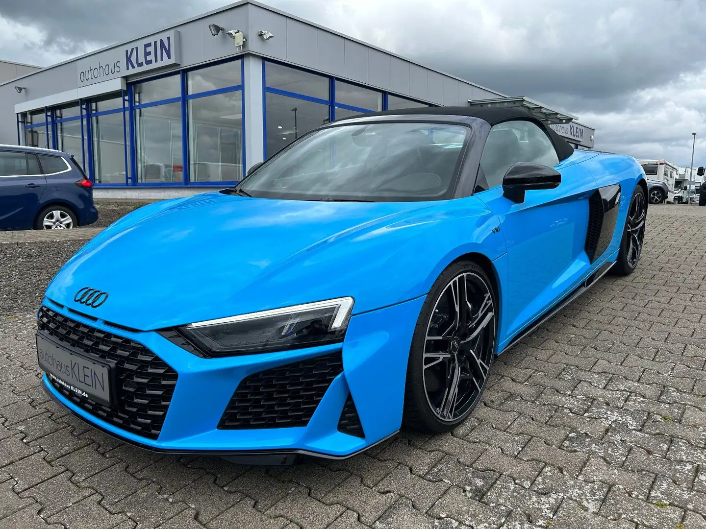 Audi R8 Spyder quattro PERFORMANCE*EXCLUSIVE*EINMALIG Синий - 2