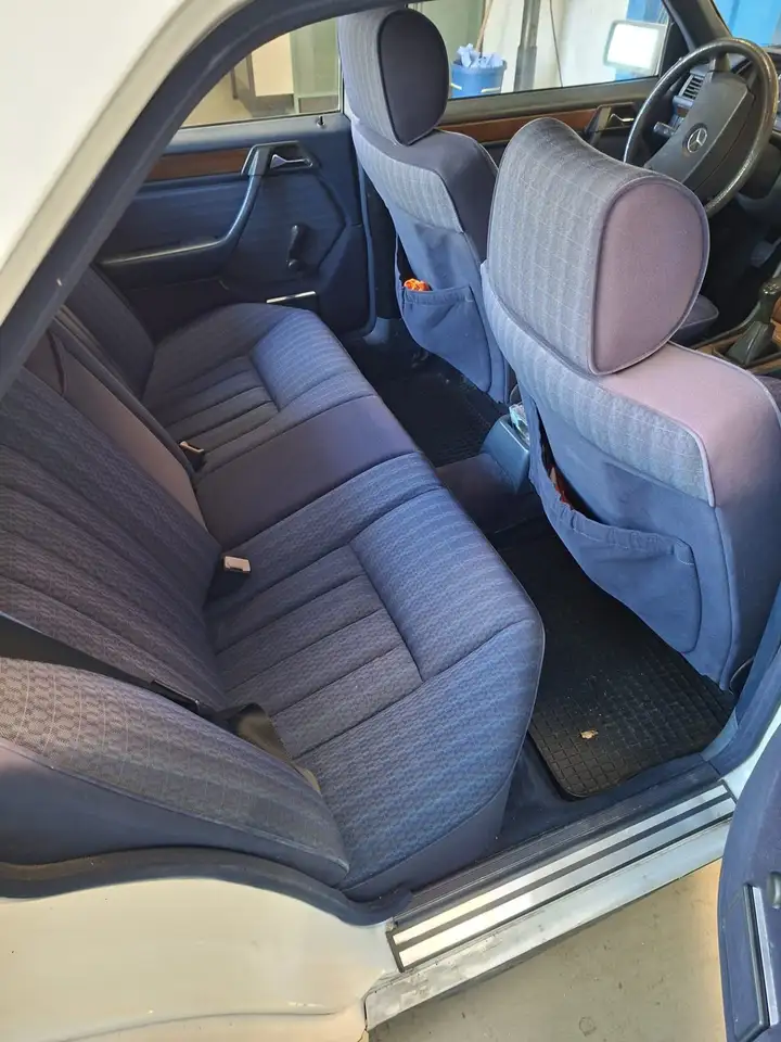 Mercedes-Benz 200 w124, foto 10