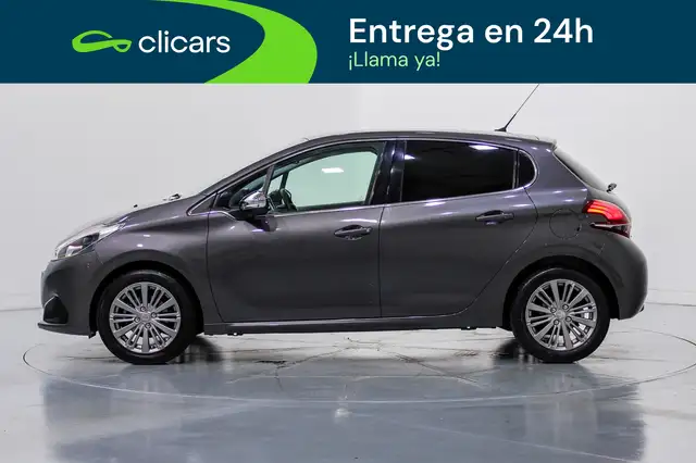 Peugeot 208 view 8