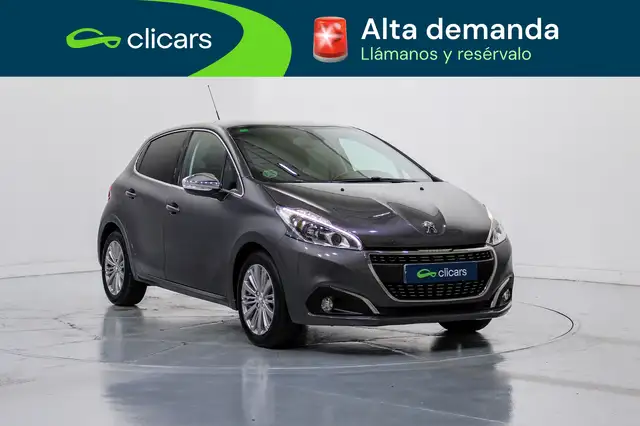 Peugeot 208 view 3
