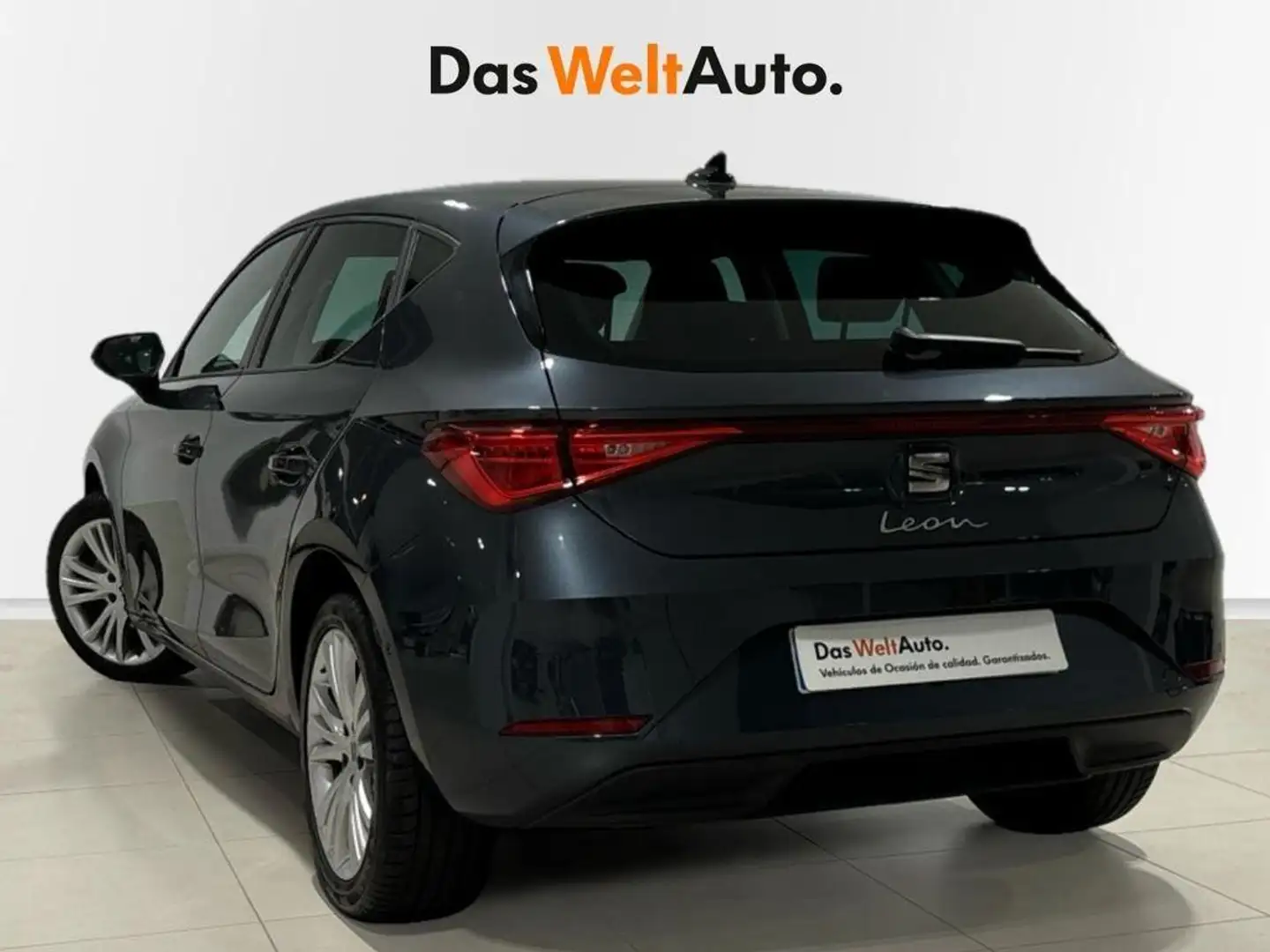 SEAT Leon 1.5 eTSI DSG-7 S&S Style Special Edition 150 Gris - 2