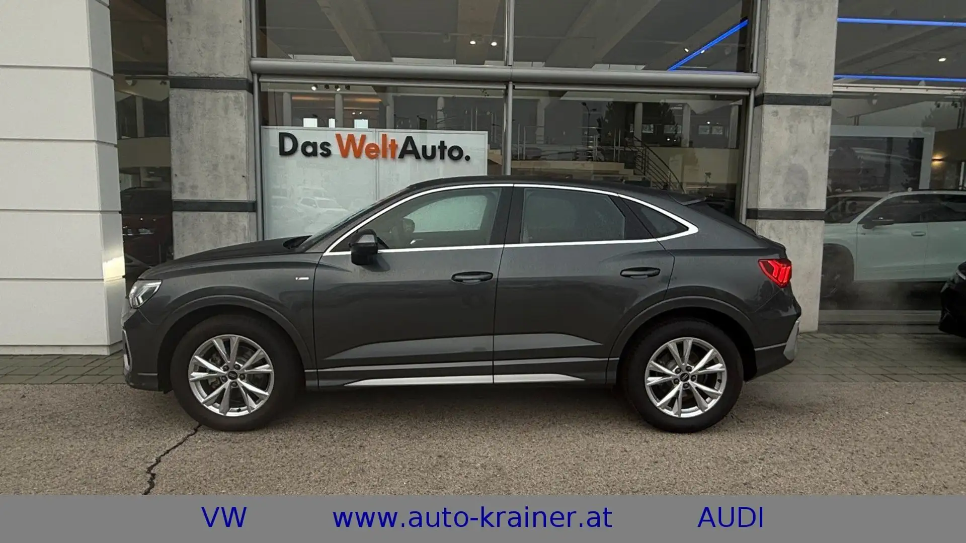 Audi Q3 Sportback 35 TFSI S line Grau - 2