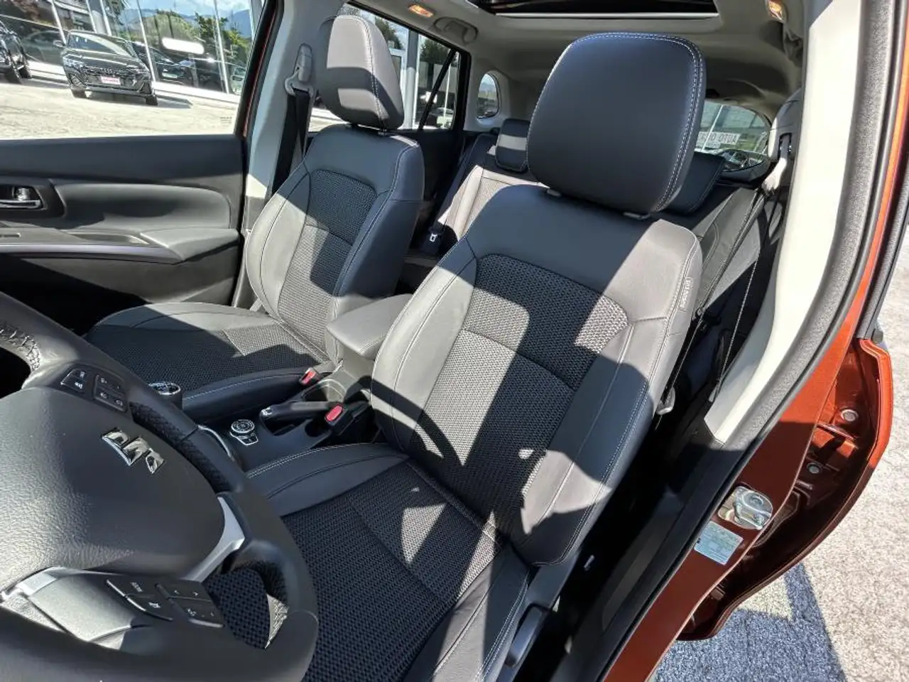 Suzuki S-Cross 1.4 Hybrid 4WD AllGrip Top+ TETTO 4X4 PRONTA CONSEGNA, миниатюра 8