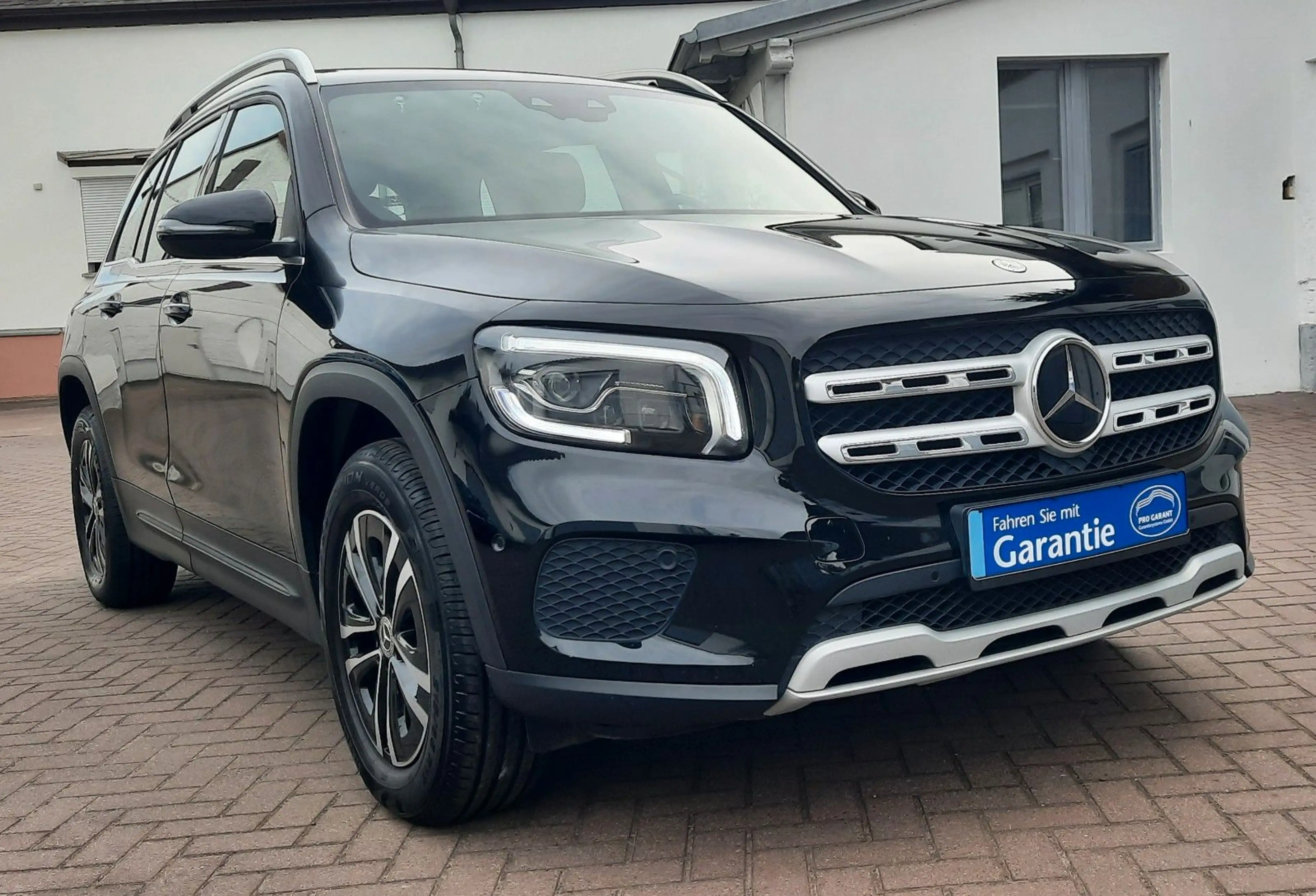 Mercedes-Benz GLB 200 / 7Sitzer/Distronic Plus/AHK/1Hand/Spur — photo 7