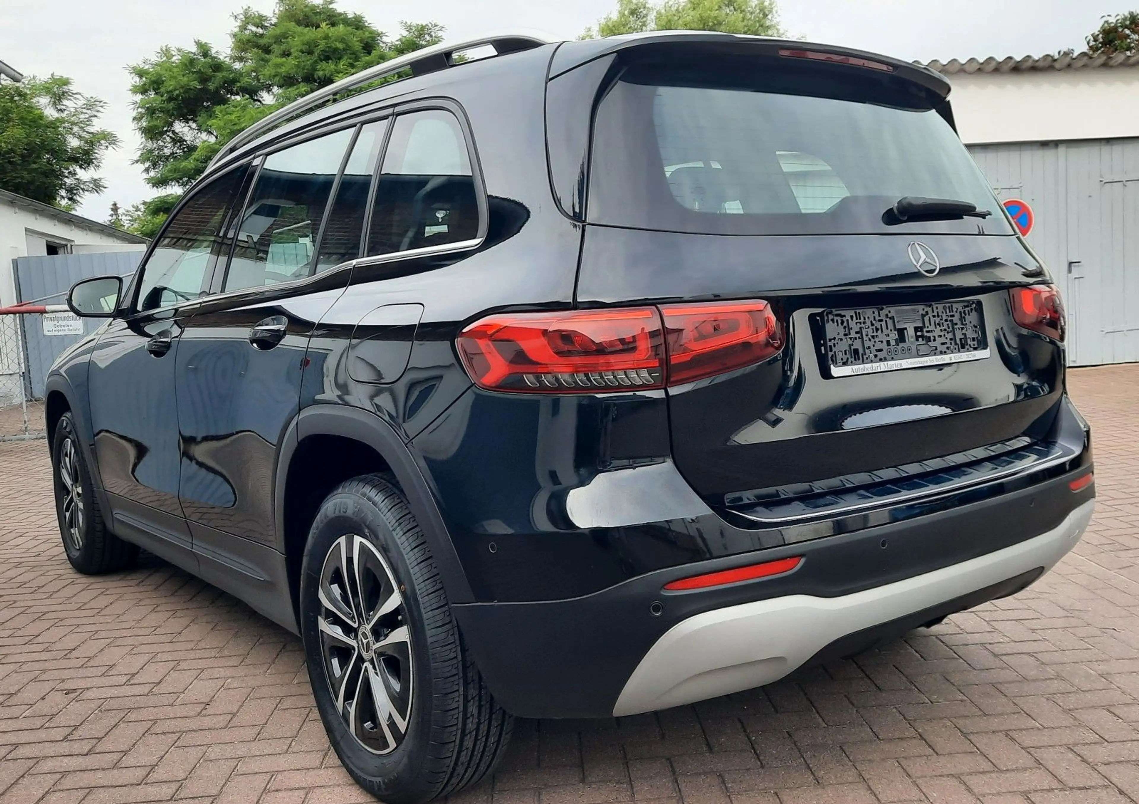 Mercedes-Benz GLB 200 / 7Sitzer/Distronic Plus/AHK/1Hand/Spur — photo 11