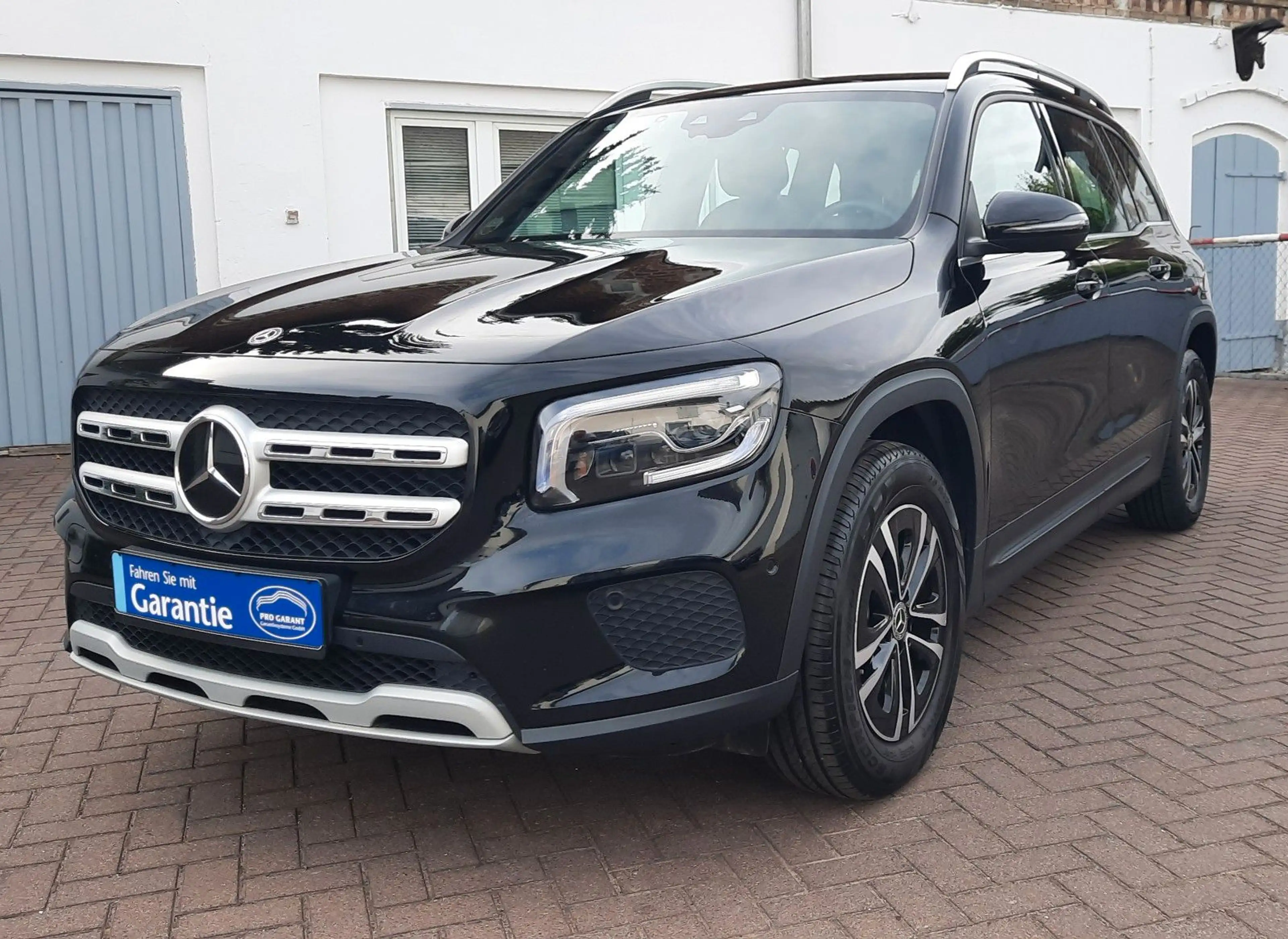 Mercedes-Benz GLB 200 / 7Sitzer/Distronic Plus/AHK/1Hand/Spur — photo 9