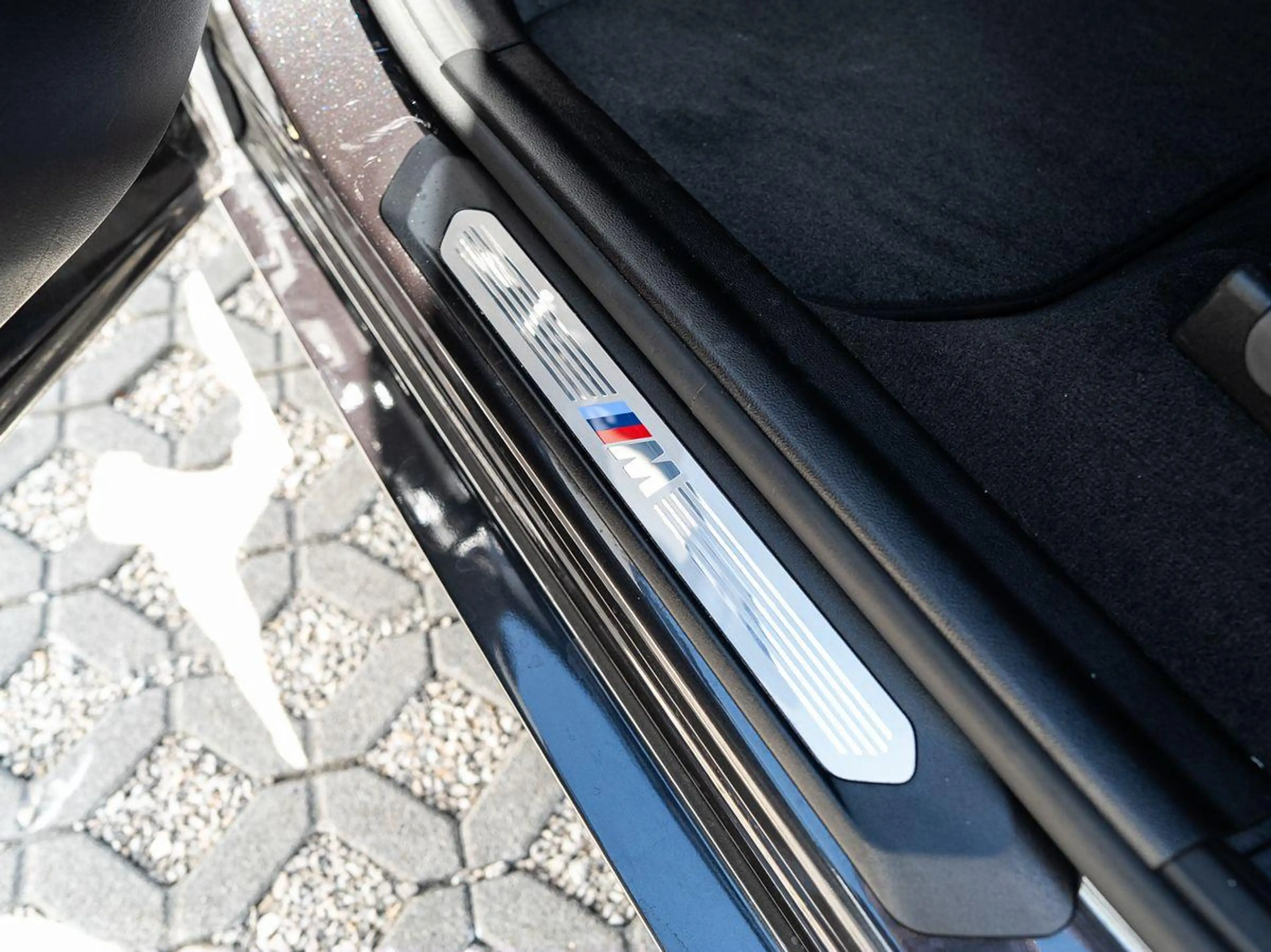 BMW X4 xDrive20d M-Sport AHK PANO ACC Laser HuD KoZg — photo 12