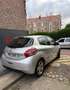 Peugeot 208 1,4 hdi Gris - thumbnail 3
