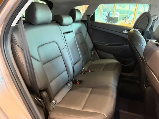 Hyundai Tucson view 25