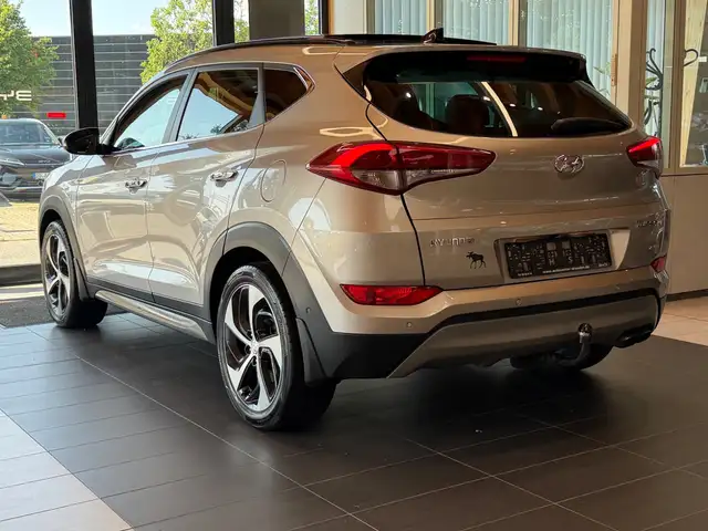 Hyundai Tucson view 13