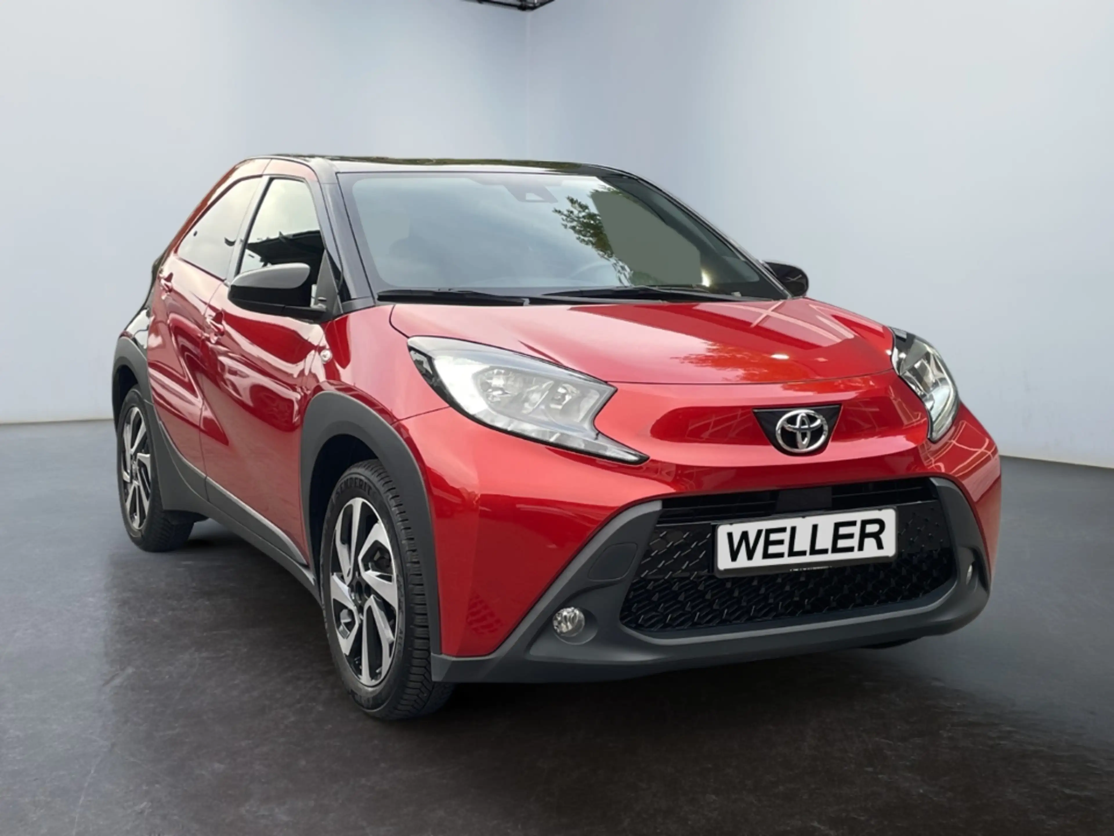 Toyota Aygo X Pulse *ACC*CarPlay*SHZ*Kamera*DAB*Bi-Tone* — photo 3
