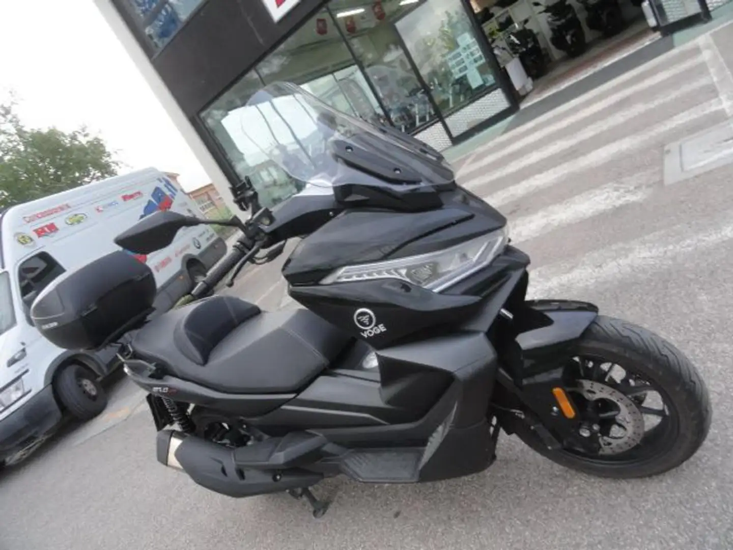 Voge SR4 Max 350 SFIDA SR4 Max Schwarz - 2