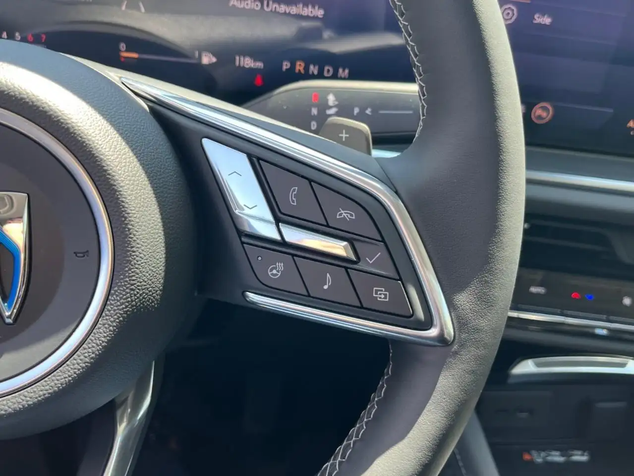 Buick Envision снимка Buick Envision