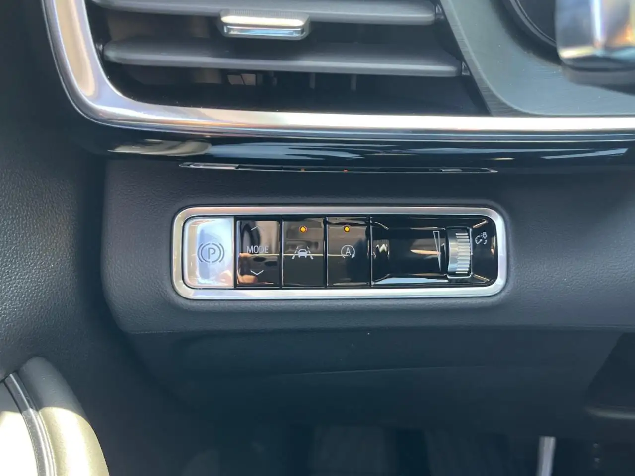Buick Envision снимка Buick Envision