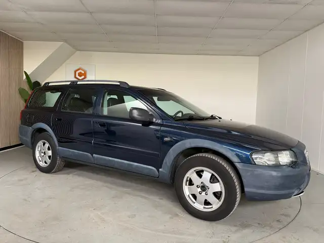 Volvo XC70 view 10