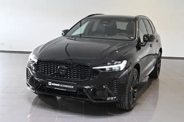Volvo XC60 B5 Plus Black Edition AWD AHK ACC H&K 21