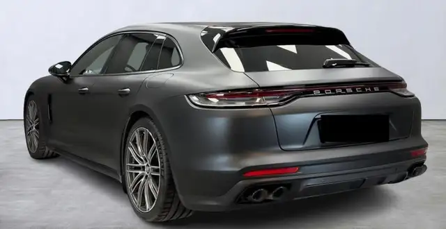Porsche Panamera view 3