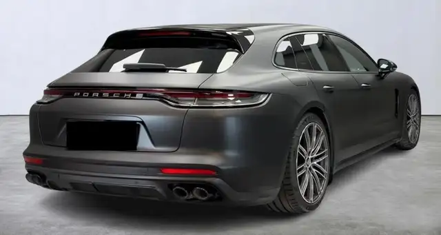 Porsche Panamera view 4