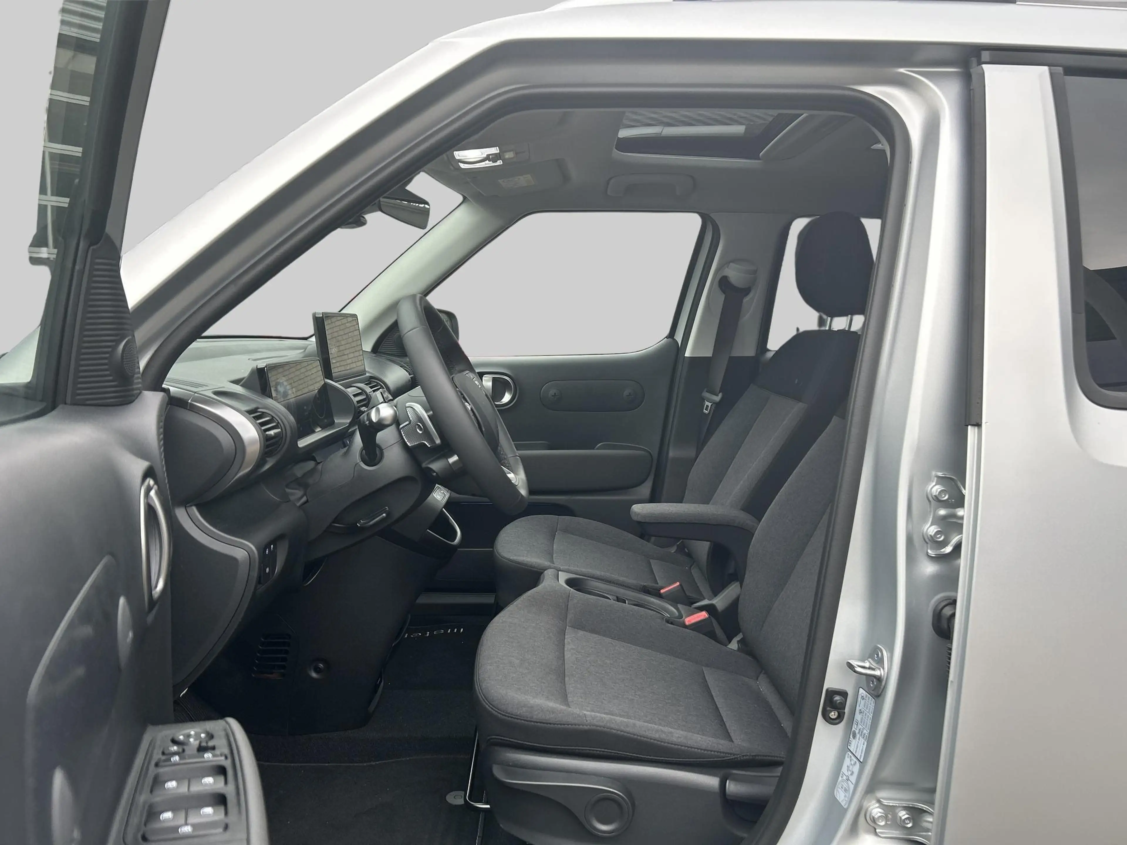 Hyundai Inster Evolve Sky 49 kWh — photo 4