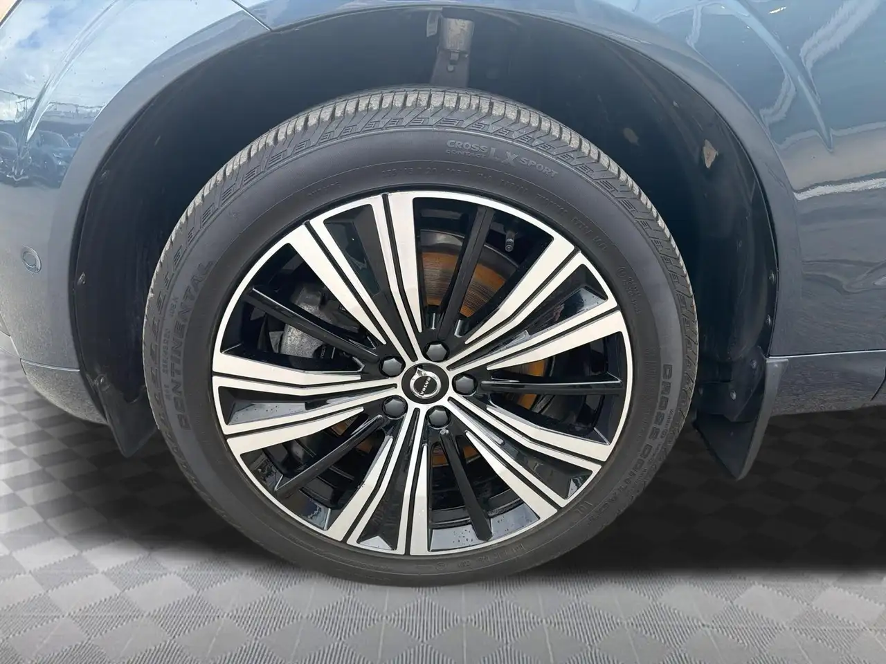 Volvo XC60 снимка Volvo XC60