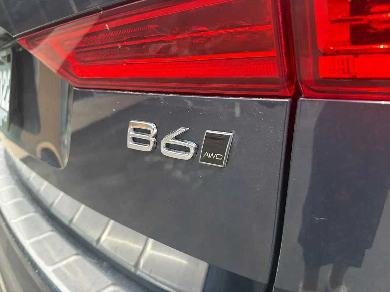 Volvo XC60 снимка Volvo XC60