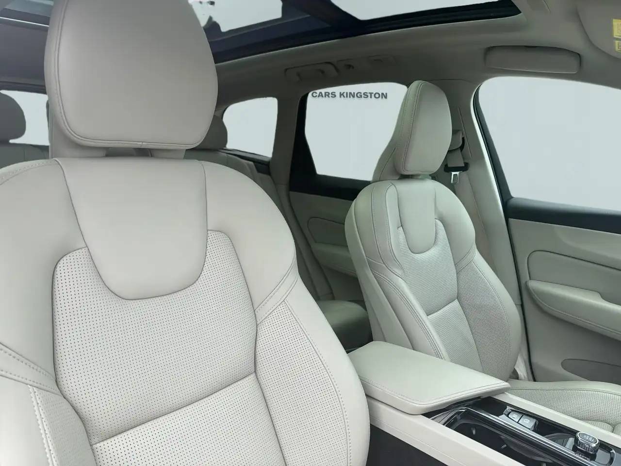 Volvo XC60 снимка Volvo XC60