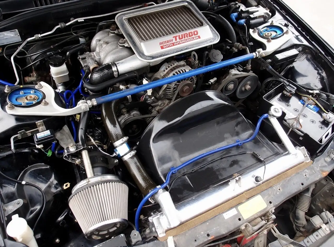 Mazda RX-7 Turbo, foto 12