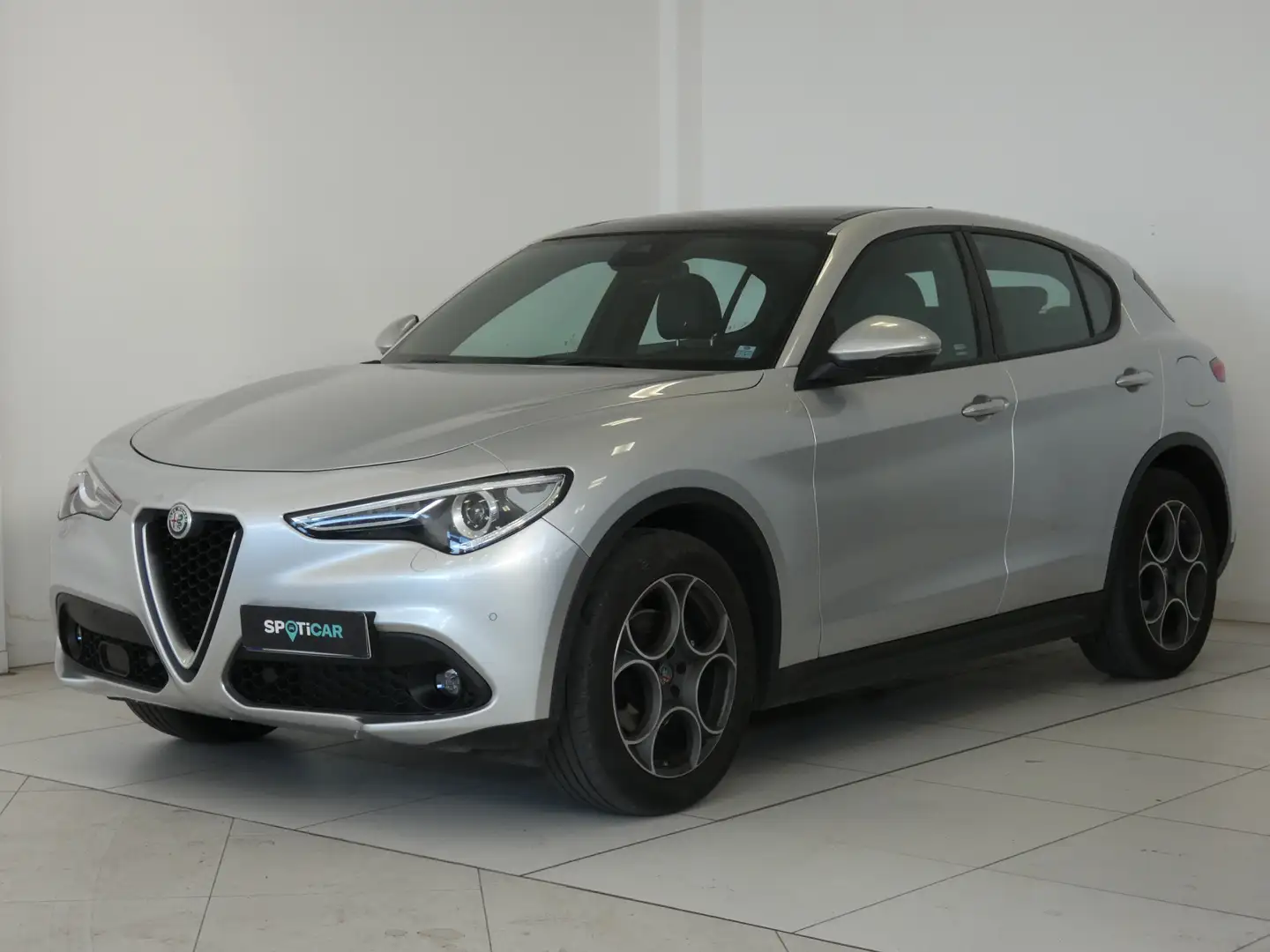 Alfa Romeo Stelvio 2.2 t Executive Q4 210cv Auto TETTO APRIBILE Zilver - 1