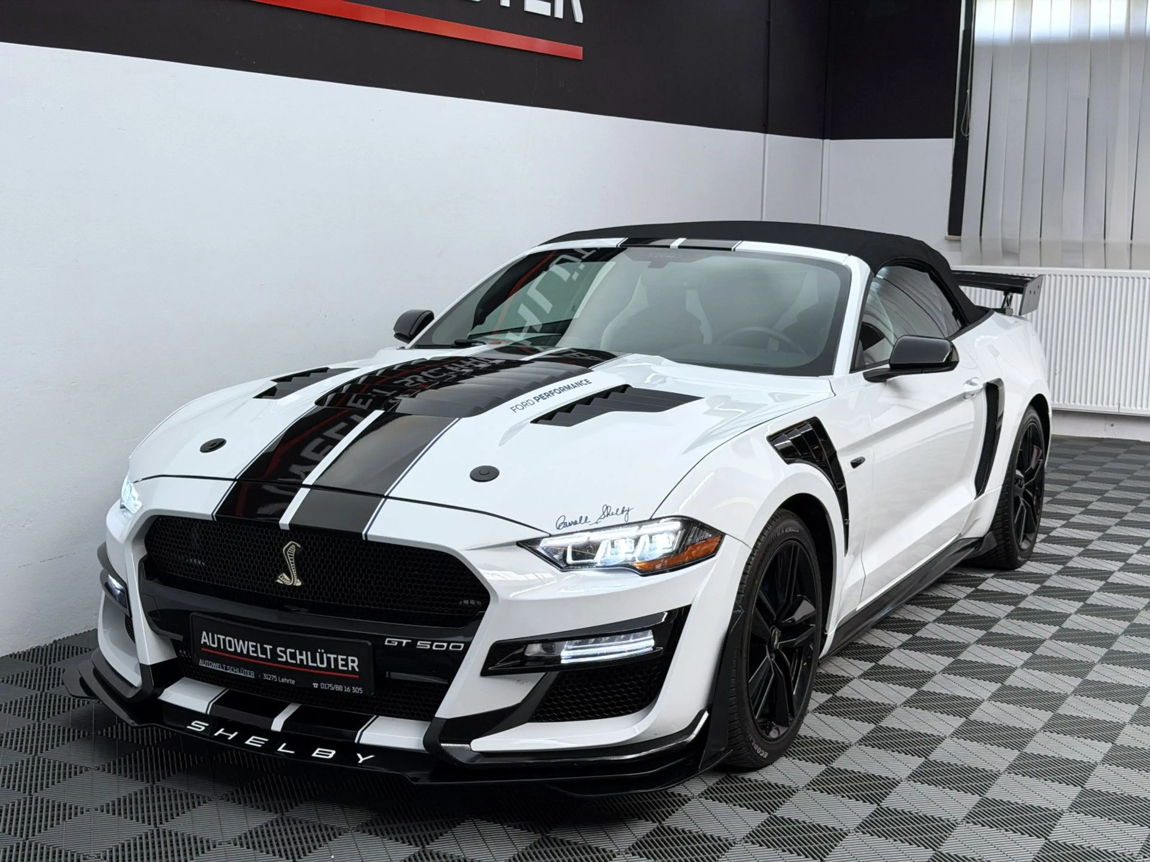 Ford Mustang Cabrio Automatik *Shelby Umbau*