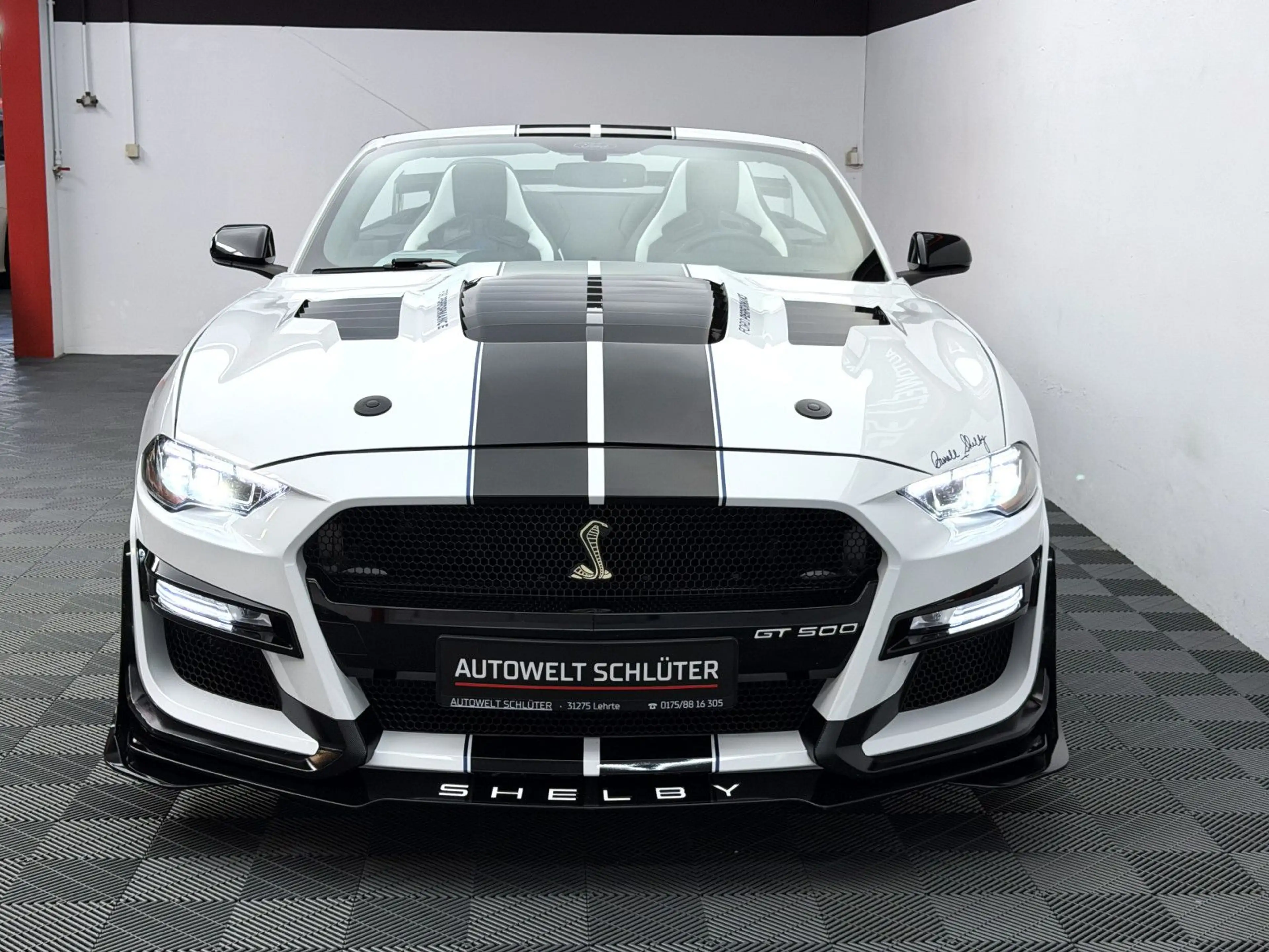 Ford Mustang Cabrio Automatik *Shelby Umbau* — photo 15